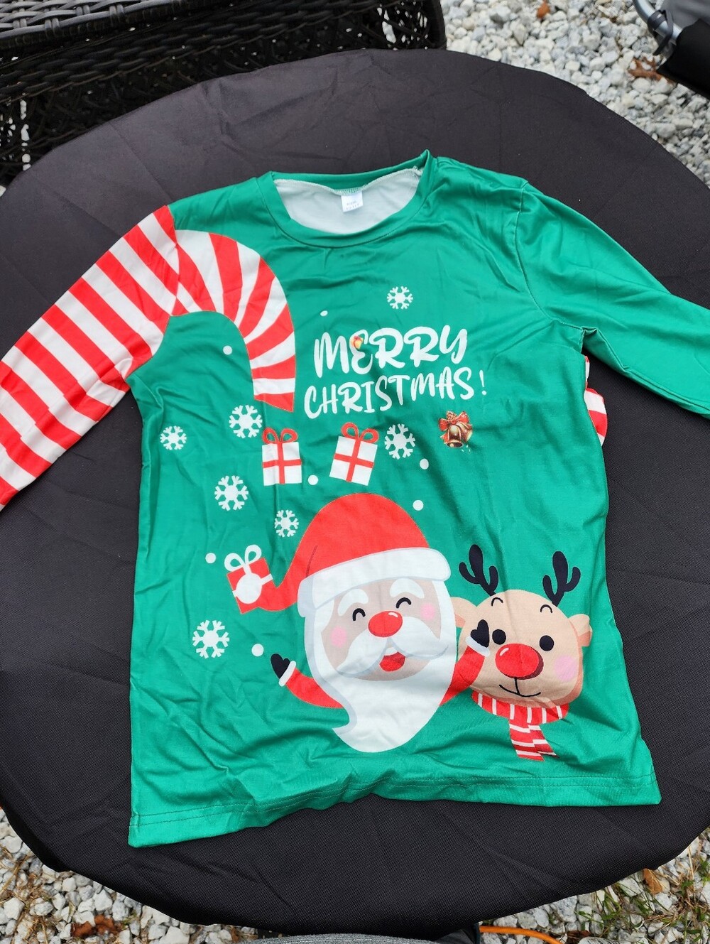 Kids Green 'Merry Christmas' Santa & Reindeer Long-Sleeve Pajama Top